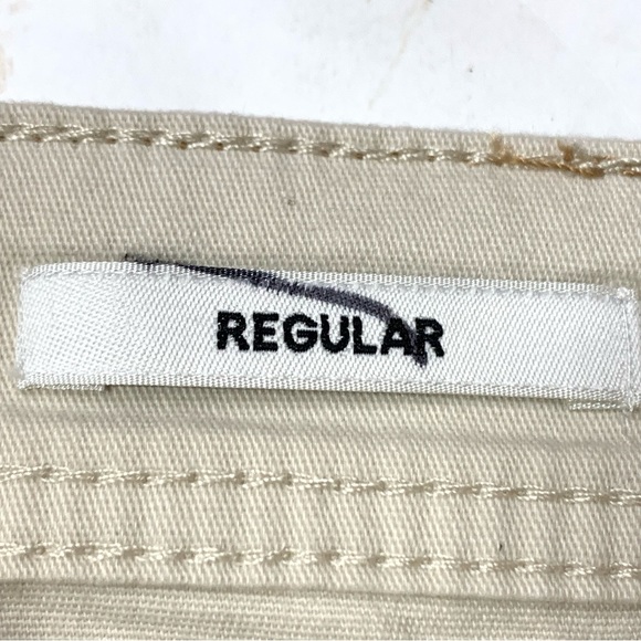 Jack & Jones 5-Pocket Mid Rise Casual Shorts in Light Taupe - Picture 4 of 9